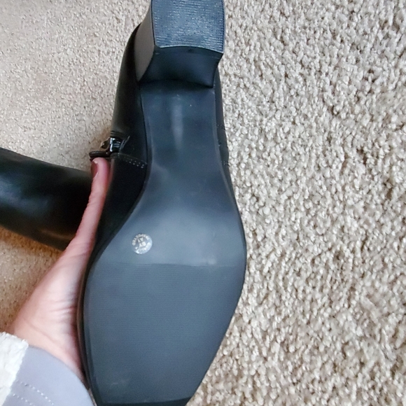 Womens boots - Picture 8 of 8